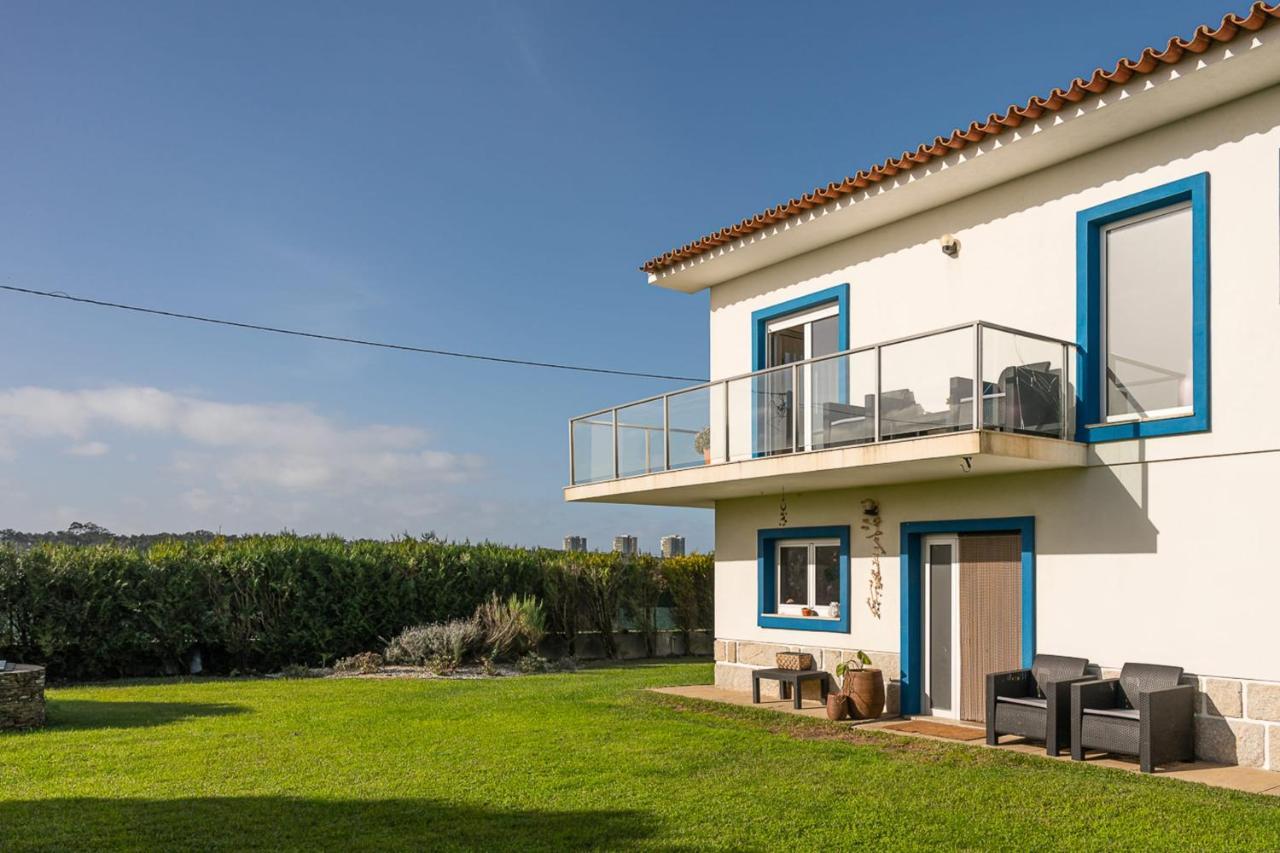 Beachfront Villa In Esposende Luaran gambar