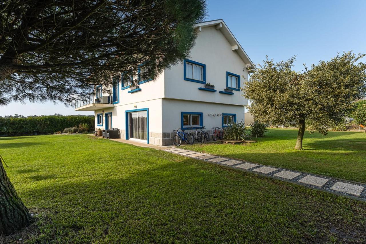 Beachfront Villa In Esposende Luaran gambar
