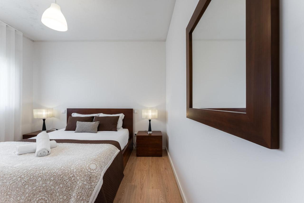Beachfront Villa In Esposende Luaran gambar