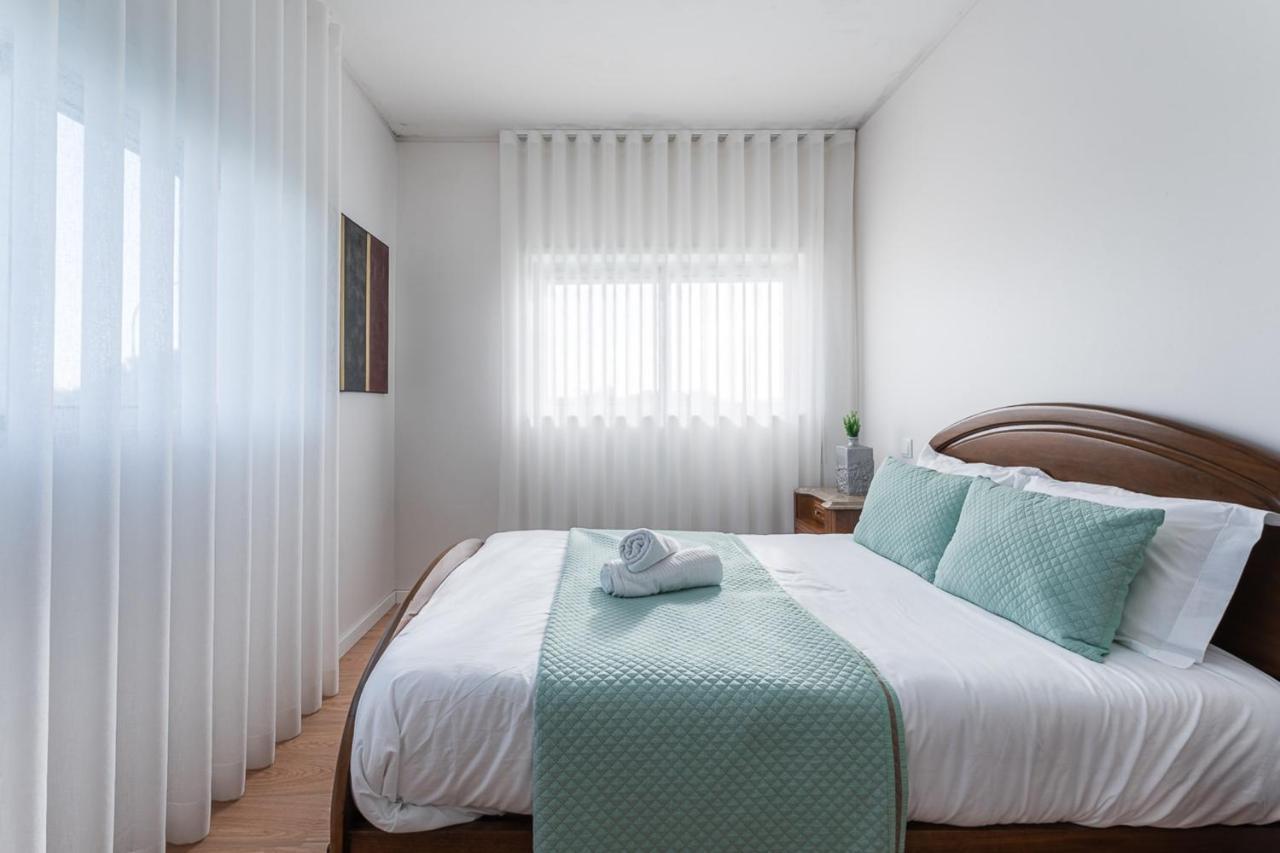 Beachfront Villa In Esposende Luaran gambar